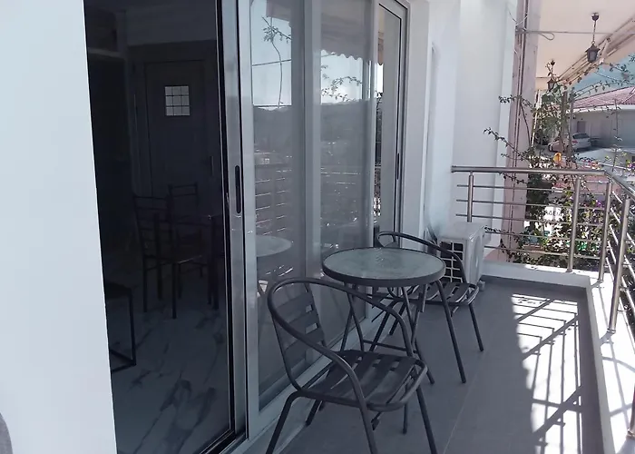 Petros House 3 Apartment *
